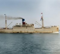 8) U S SHIP GATUN (APR 44)